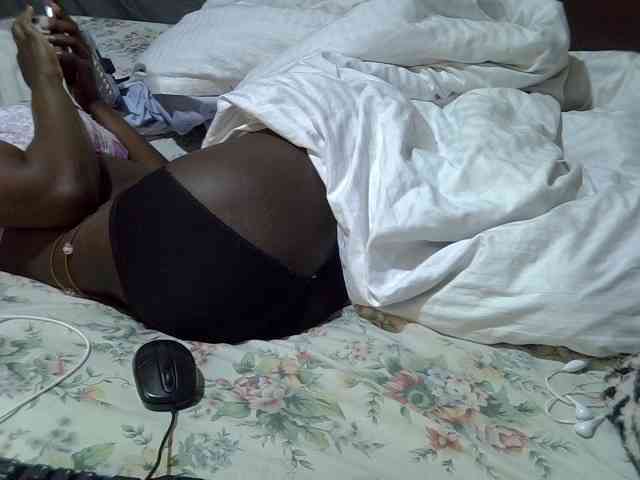 Ebonysonya2 Live Webcam on BongaCams
