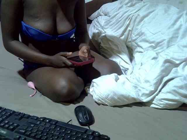 Sweetsonya2 webcam