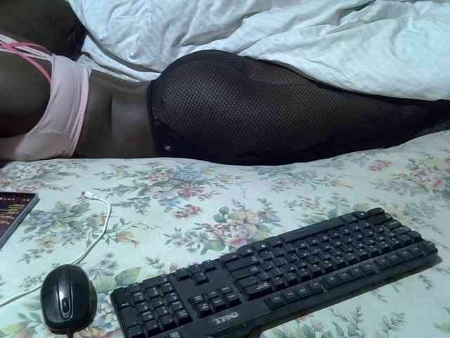 Sweetsonya2 webcam
