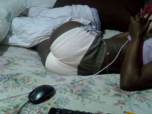 Ebonysonya2 Live Webcam on BongaCams