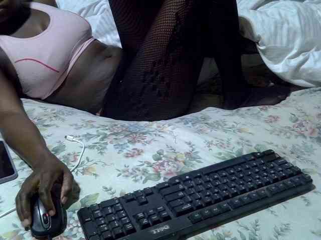 Sweetsonya2 webcam