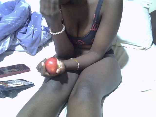 Sweetsonya2 webcam