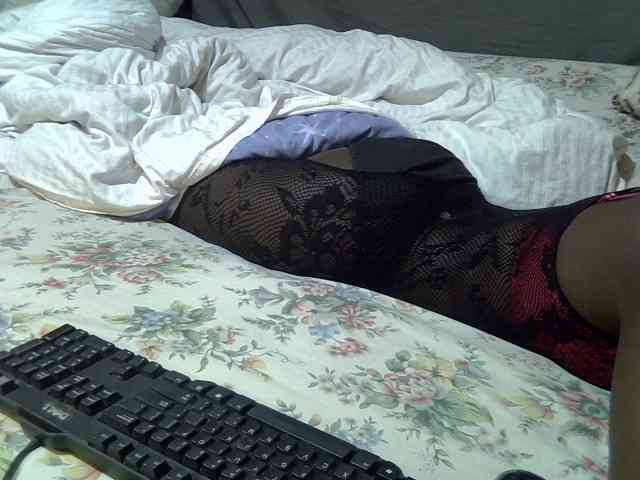 Sweetsonya2 webcam