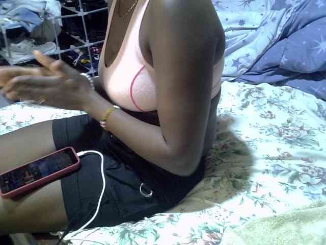 Sweetsonya2 webcam