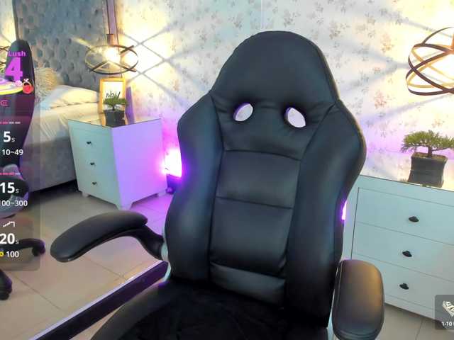  BeckyConnor chat room