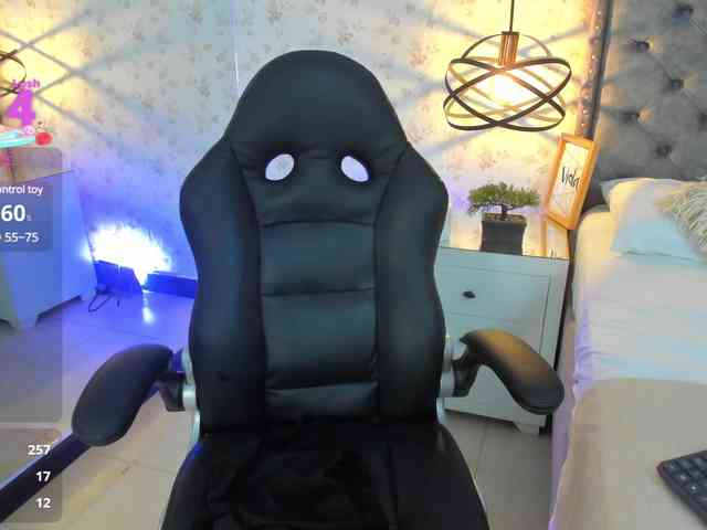 BeckyConnor webcam