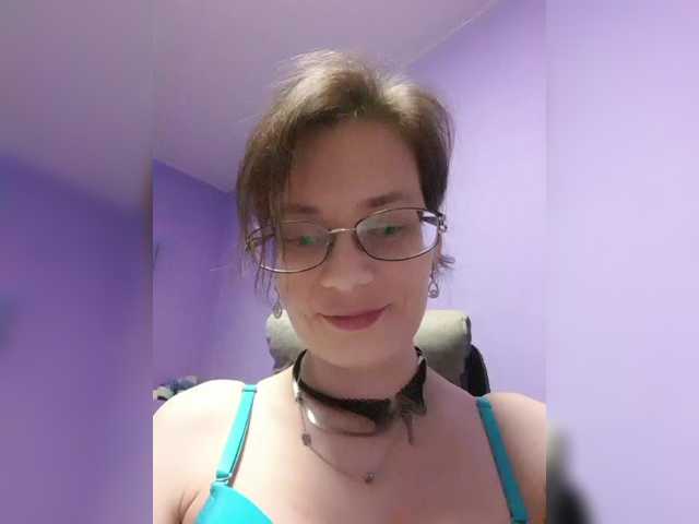 analiMilana's BongaCams show and profile