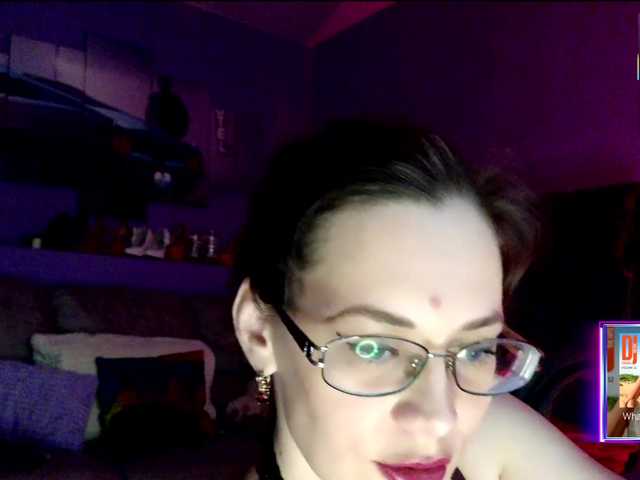 analiMilana's BongaCams show and profile