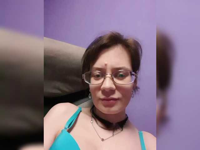 analiMilana's BongaCams show and profile
