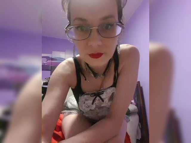 analiMilana's BongaCams show and profile