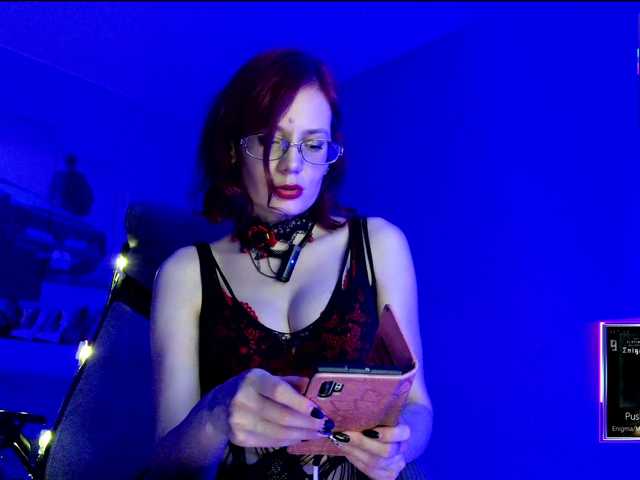 analiMilana's BongaCams show and profile