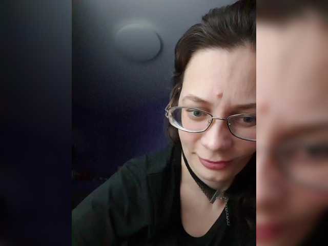 analiMilana's BongaCams show and profile