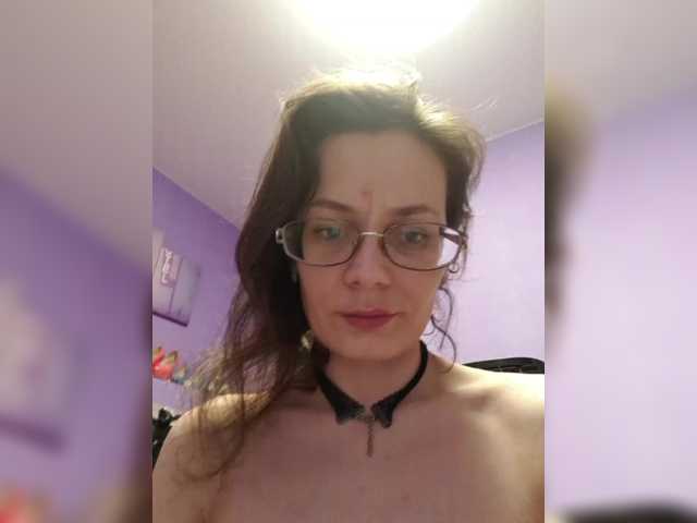 analiMilana's BongaCams show and profile