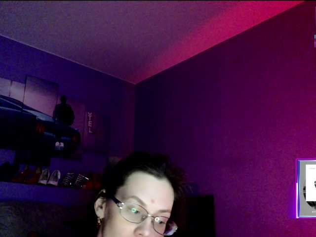 analiMilana's BongaCams show and profile