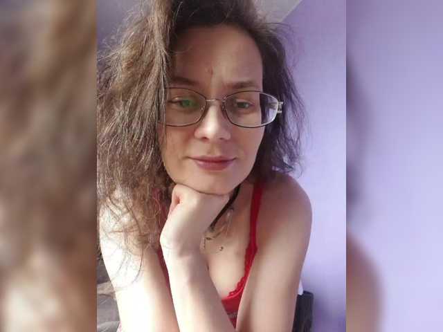 analiMilana's BongaCams show and profile