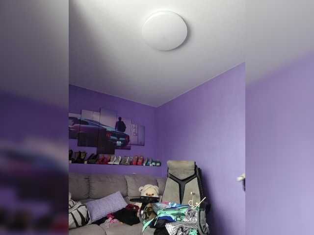 analiMilana's BongaCams show and profile