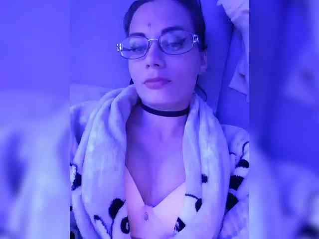 analiMilana webcam