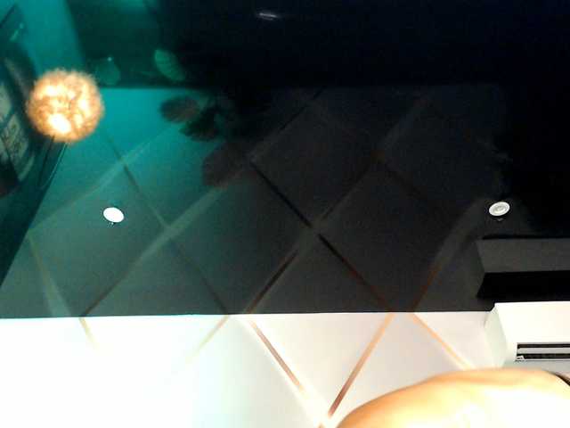 OksanaOcean webcam
