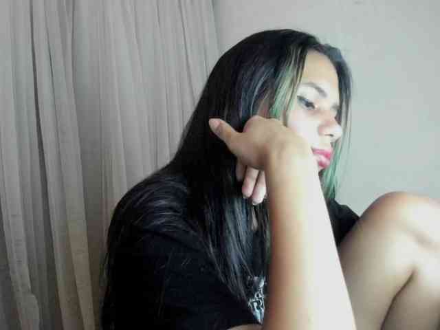 IvyLayla webcam