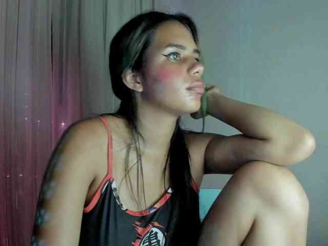 IvyLayla webcam