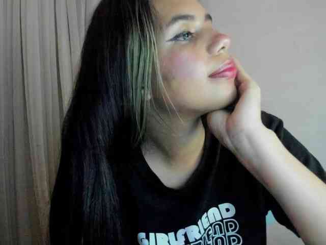 IvyLayla webcam