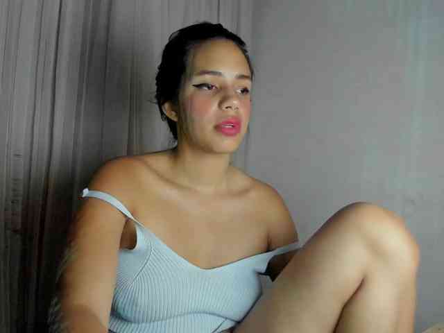 IvyLayla webcam