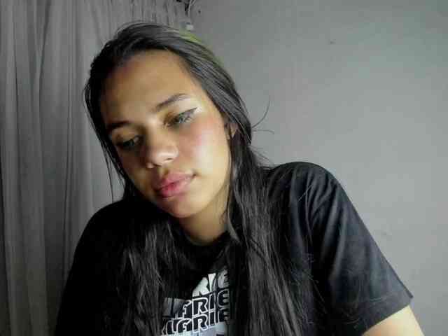 IvyLayla webcam