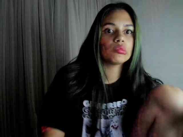 live video chat IvyLayla
