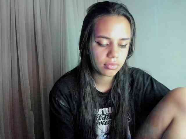 IvyLayla webcam
