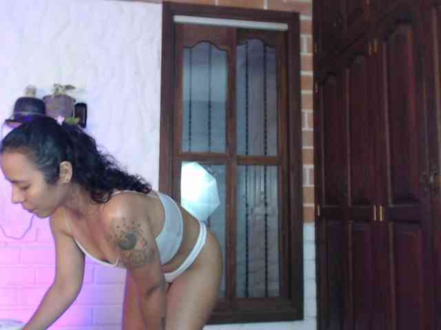 Sweet-Lenna webcam