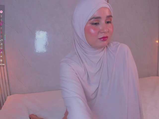 Hijab-Sami's BongaCams show and profile