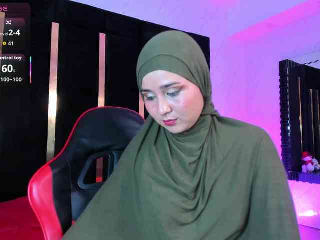 Hijab-Sami webcam