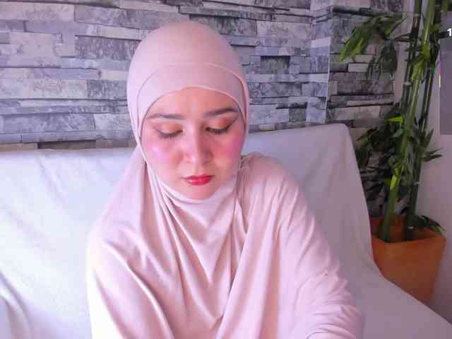 Hijab-Sami webcam