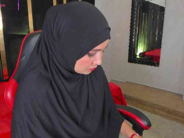 Hijab-Sami webcam