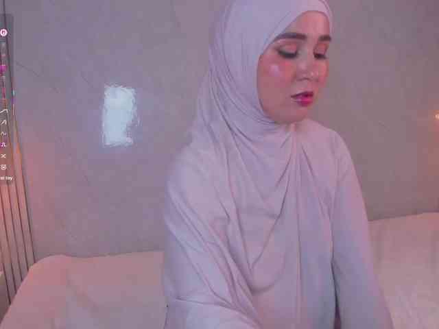 Hijab-Sami webcam