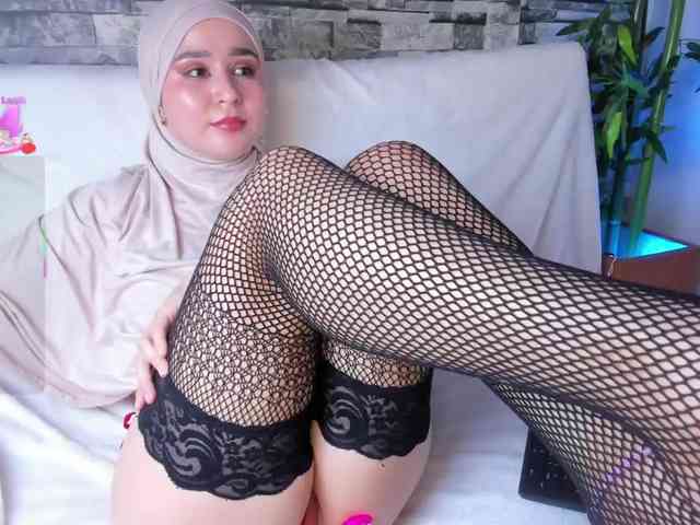 Hijab-Sami webcam