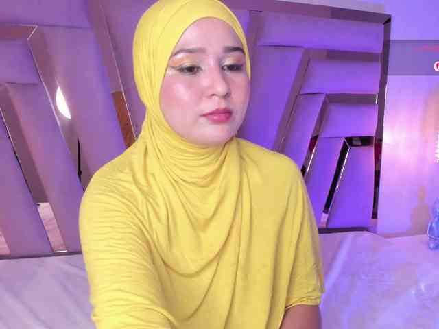 Hijab-Sami webcam