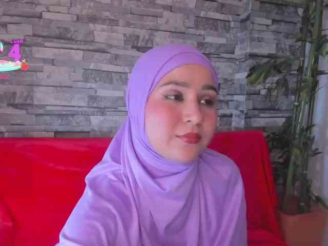 Hijab-Sami webcam