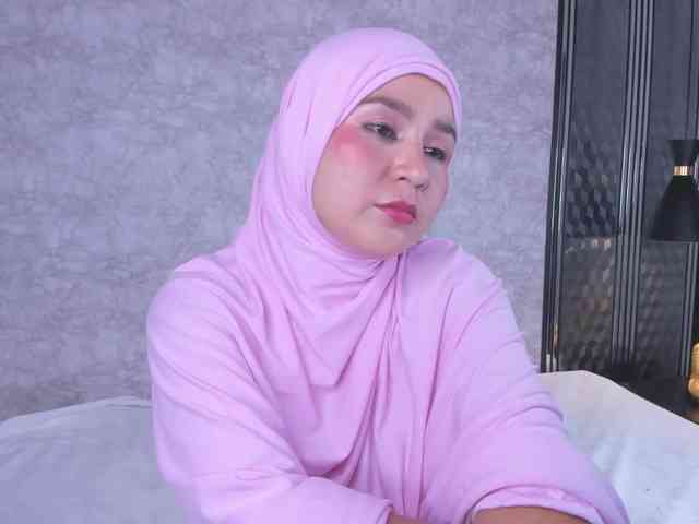 Hijab-Sami webcam