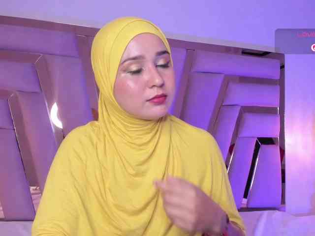 Hijab-Sami webcam