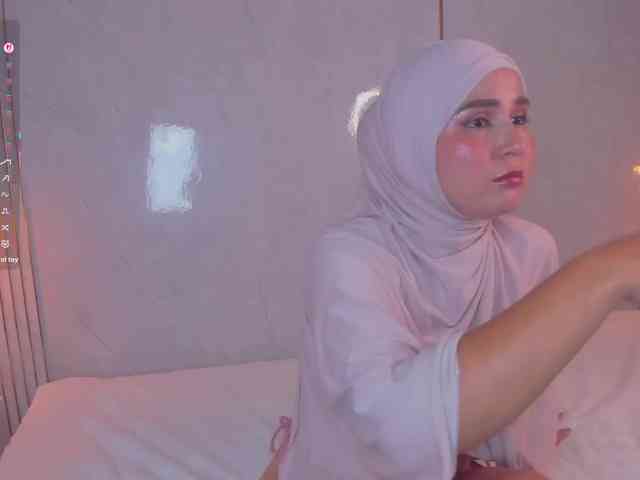 Hijab-Sami webcam