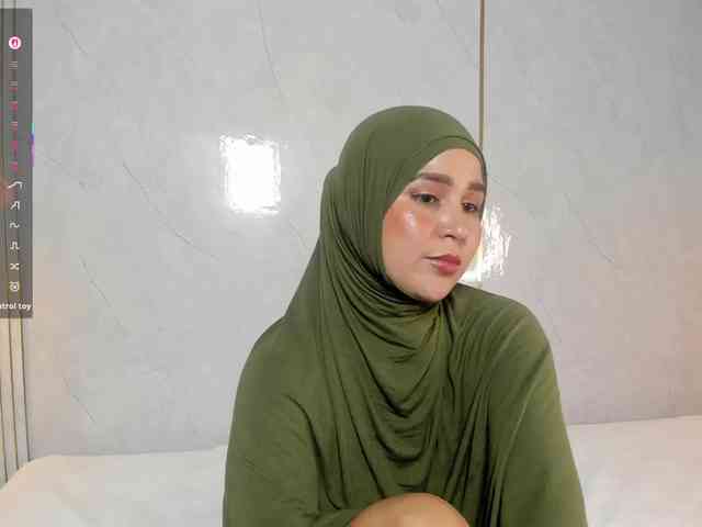 Hijab-Sami webcam