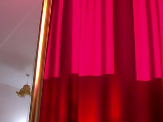 Foxxxy-MILF Porn Show