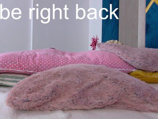 Foxxxy-MILF Porn Show