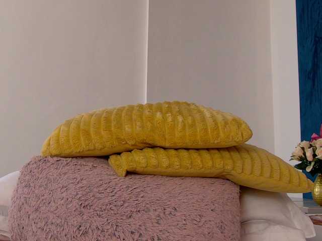 Preview of foxxxy-milf