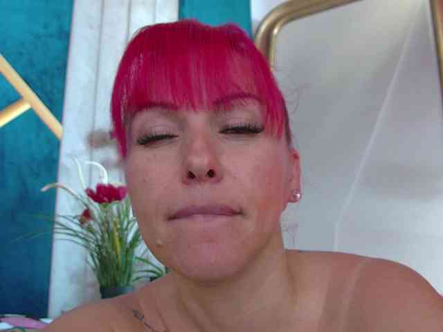Foxxxy-MILF