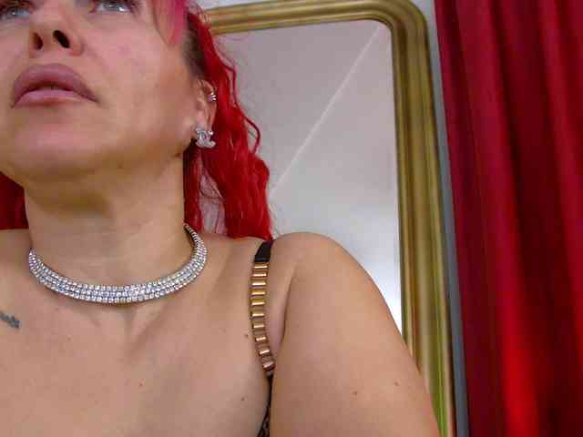 Foxxxy-MILF Foxxxy-MILF