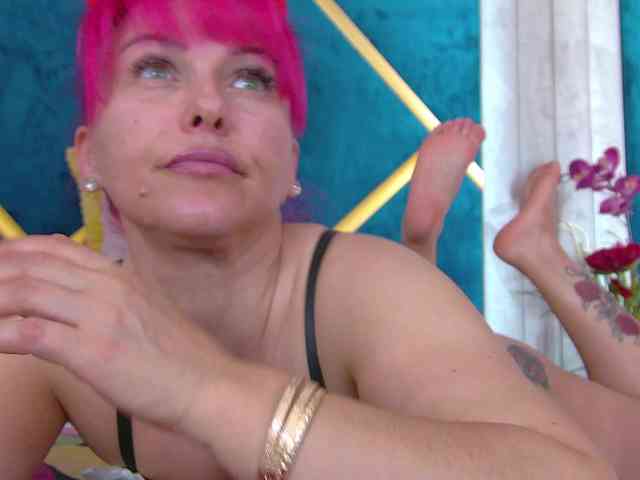 chat live Foxxxy-MILF