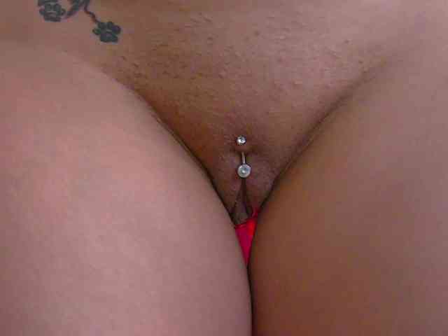 Foxxxy-MILF webcam