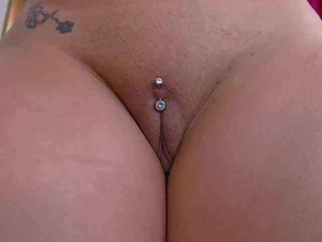 Foxxxy-MILF webcam